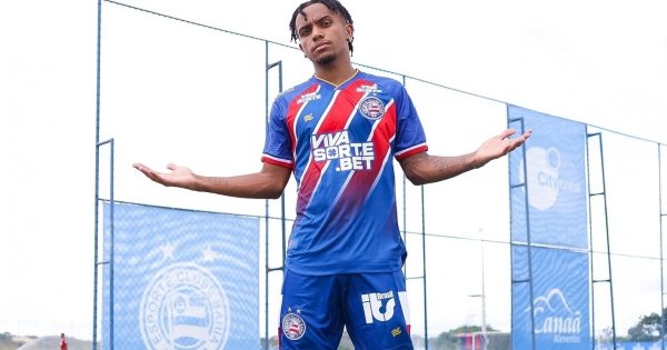 Only 2 appearances in 4 years! Official: Manchester City s 22-year-old Brazilian winger Keki transfers to Bahia forever