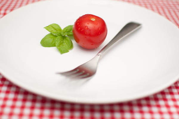 Can eating lightly reduce weight, which can lower blood sugar and improve diabetes? Experts remind you that the most important principle of healthy eating