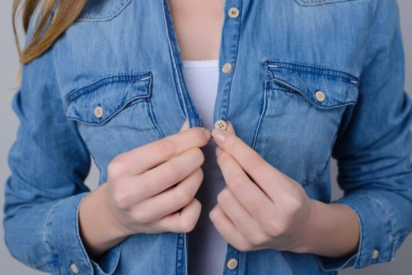 The heating clothes are thin and resistant to cold! But four types of people may get rash if they wear it