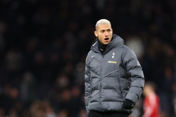 Post: Tottenham originally considered Richarlison + cash exchange to Eze, freeing up a spot to sign Visa