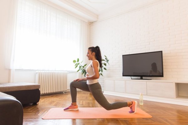 Fitness doesn’t have to be complicated! Develop 6 daily habits to make you healthier than most people
