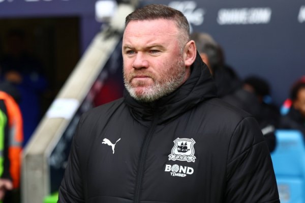 Who is stronger at the age of 18? Irving said he was stronger at the time, but Rooney disagreed but expressed respect for his predecessors