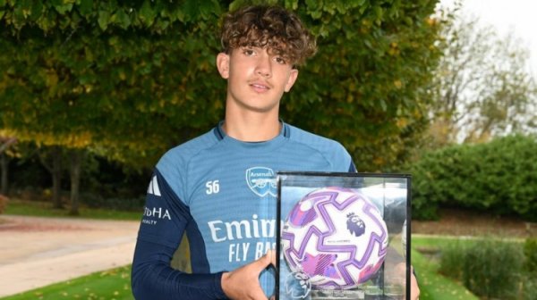 15-year-old Arsenal youngster Dauman made his Premier League debut and received a Premier League match ball