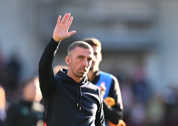 Reporter: O Neal is one of the main candidates for Wolves head coach and he is in the leading position