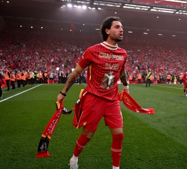 Romano: Liverpool are talking about contract extensions with Sorbo and Hrafenberch at the same time, but Konate is the most urgent